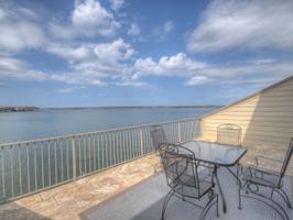 616 Horseshoe Bay North Boulevard