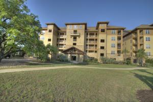 98 Island Dr #12