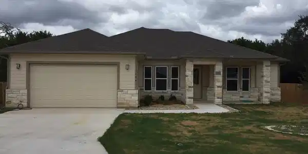 104 Ladera Cove