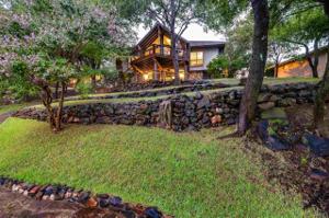729 Sandy Mountain Drive