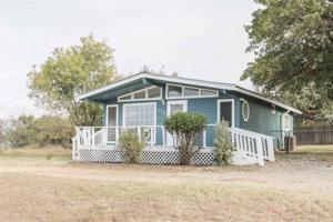 110 W Briar Drive