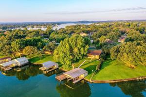200 Flamingo Circle