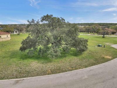 17-28 Maravilla Way