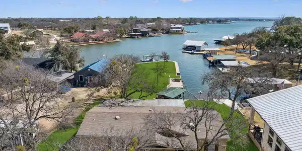 506 Ranch Road 2233
