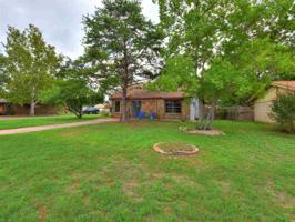 400 N River Oaks Drive