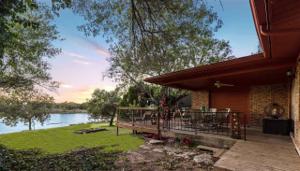 4756 River Oaks Drive