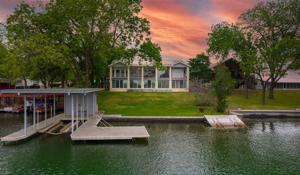 431 Ellen Williams Loop