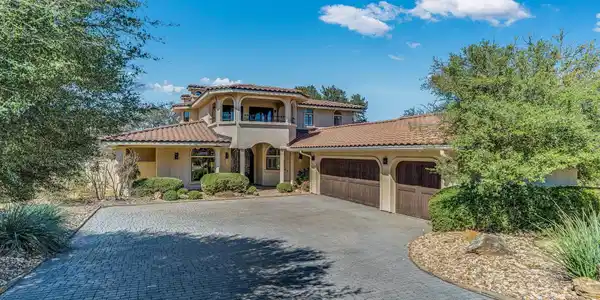 212 Florentine