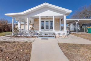 604 Sherwood Forest Drive