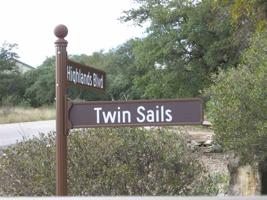 N6021 Twin Sails