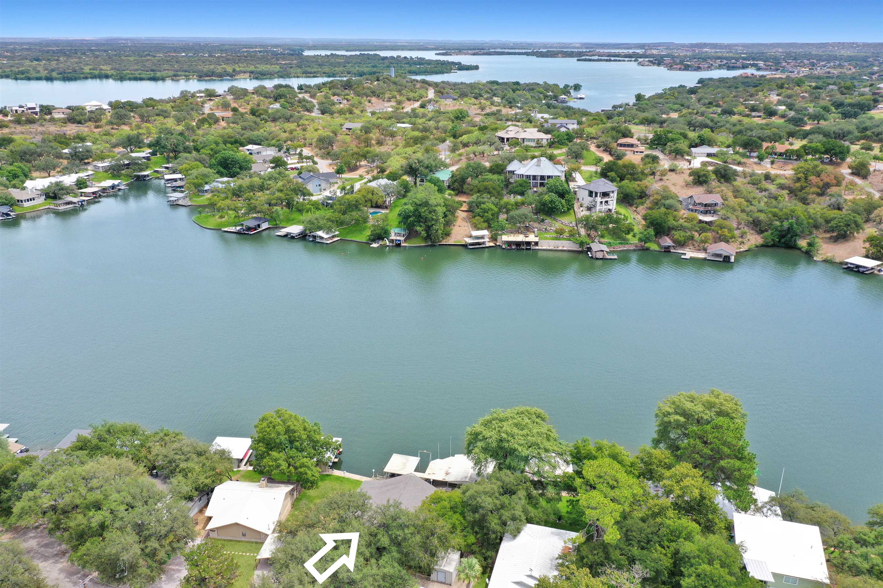 708 Sunrise Ave, Sunrise Beach, TX lhrmls01291707