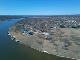 900 Pecan Circle Drive