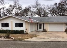 1106 Pecan Drive Drive