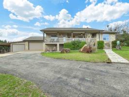 107 Deerhaven Dr.