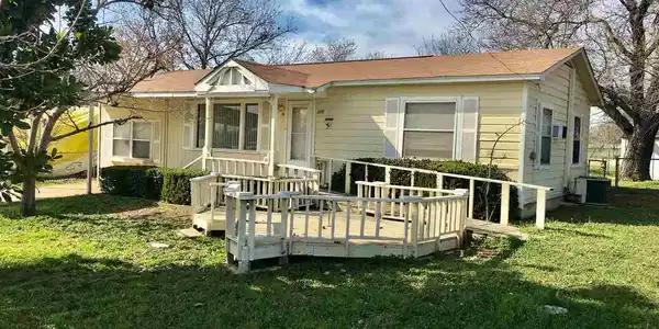 309 Pebble Drive