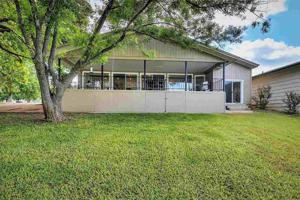 4694 River Oaks