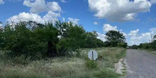 Lot 5 S. Chaparral @ Bonanza