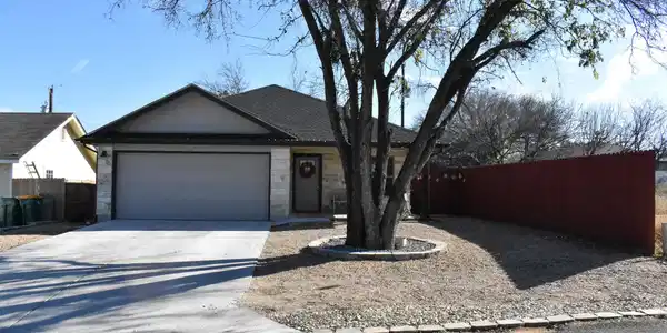 847 Magnolia Ln