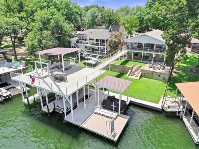 2642 Williams Lakeshore