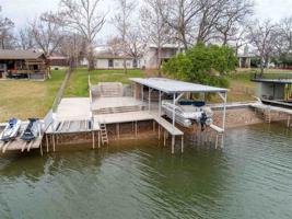 2706 Williams Lakeshore