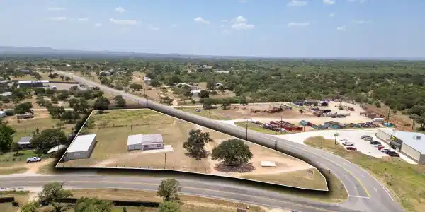 2929 Highway 261