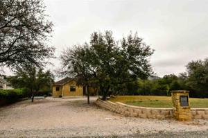 1402 County Road 133