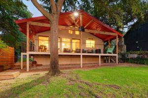 1137 N Shorewood Drive