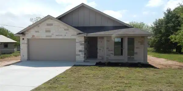1202 Cedar Dr