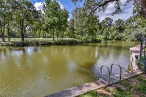 1040 River Road