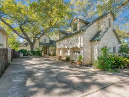 422 Pecan Creek