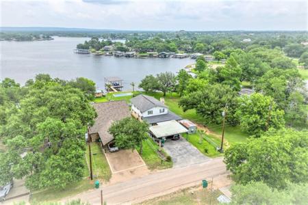 126 S Shorewood Dr.