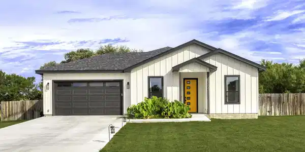 1008 NAUMANN DR Drive