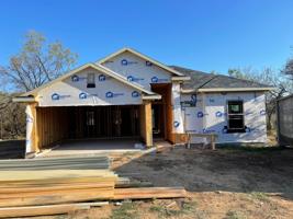 111 E Pine