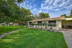 211 Flamingo Circle