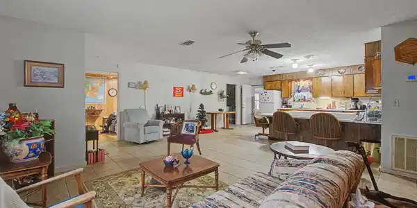 1701 Valley View Lane