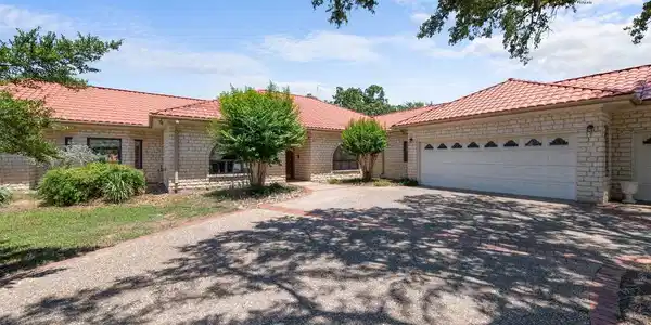 510 Elm Circle