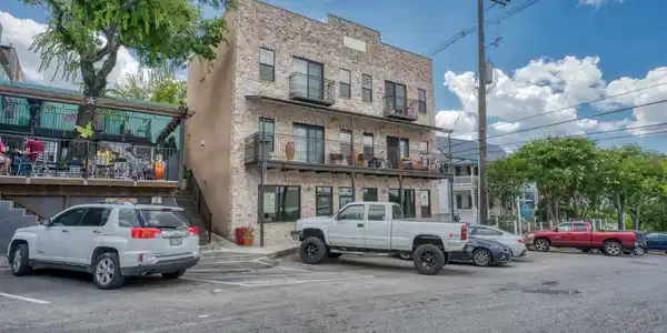 908 3Rd Street