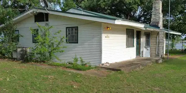 102 County Road 219AA