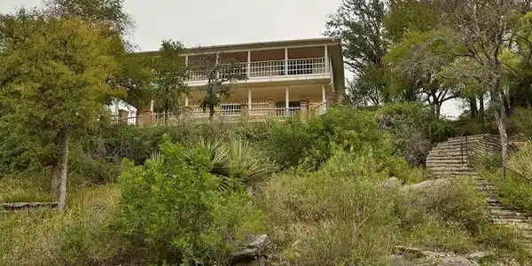 2510 Circle Drive