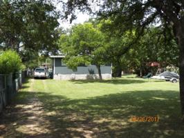 216 E Lakeshore Drive