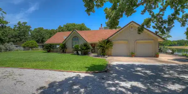 622 S Chaparral