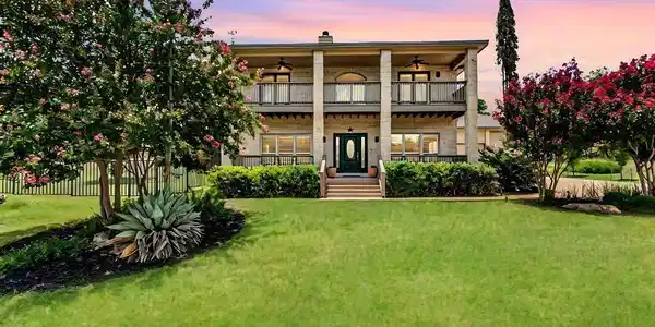 145 Harbor Drive