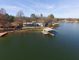 313 Belaire Circle