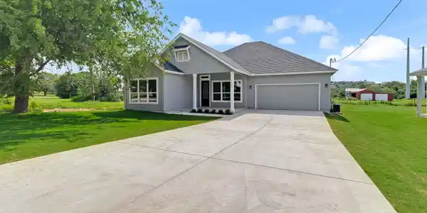 1251 Pecan Valley Drive