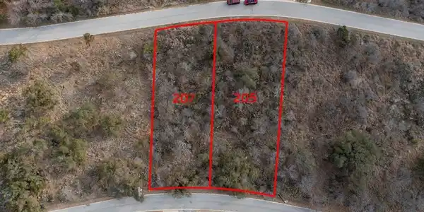 205 N. Blue Ridge Trail