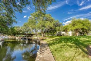 120 Sleepy Oaks Drive