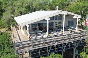306 N Blue Ridge Trail