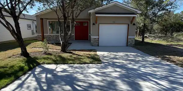 746 Pine Lane