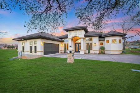 1300 Far West