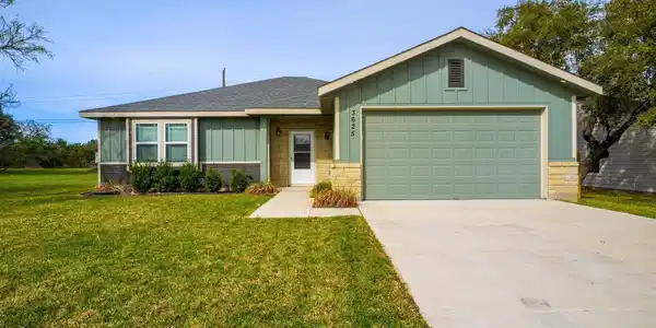 3625 Sagebrush Trail